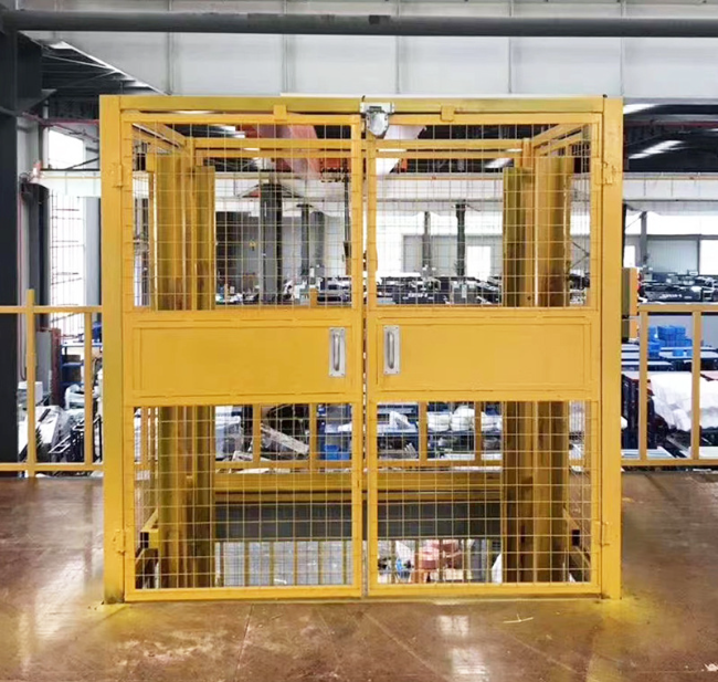 沙县智能导轨式升降机亮相