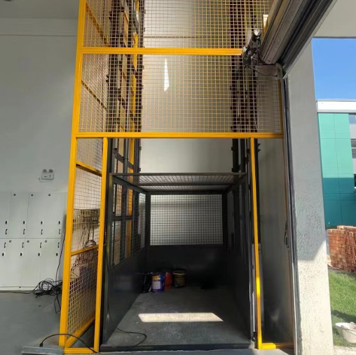 沙县导轨式升降机助力物流园破解运输难题